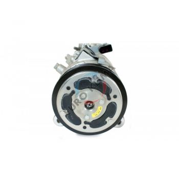 8W5820803 компрессор кондиционера AUDI S5 / RS5 F5