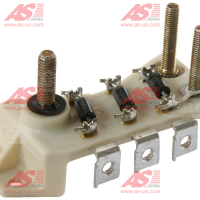 133382
Дiодне трiо